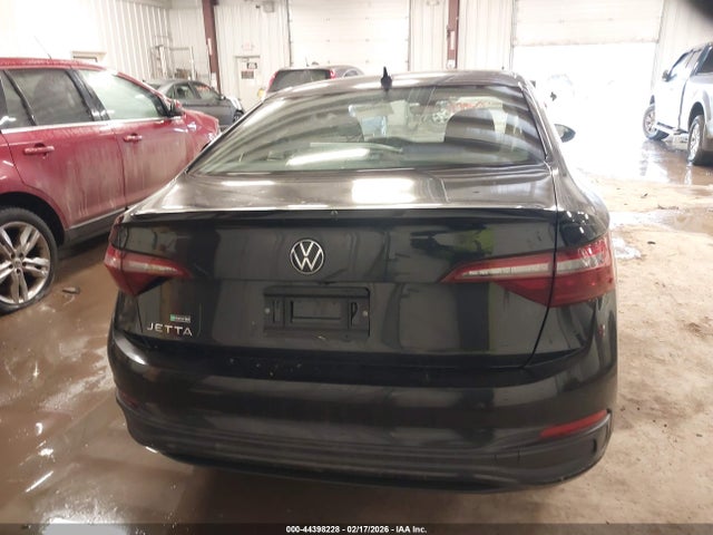 44398228 :رقم المزاد ، 3VW5M7BU4RM036803 vin ، 2024 Volkswagen Jetta 1.5t S مزاد بيع