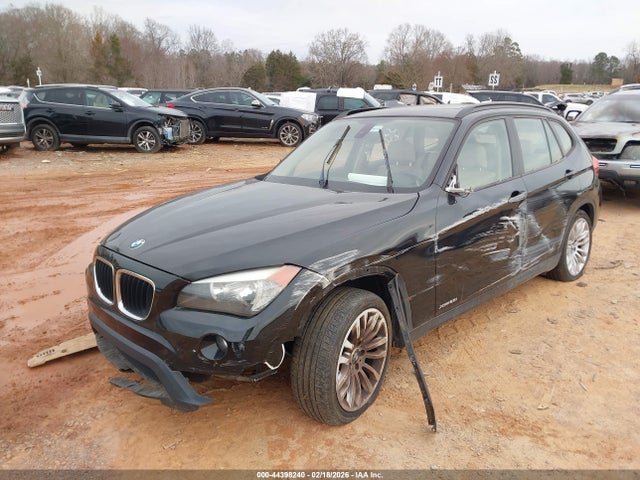 2013 BMW X1 WBAVL1C53DVR82882 Photo 1