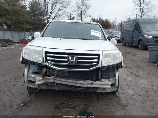 2015 Honda Pilot Touring მანქანა იყიდება აუქციონზე, vin: 5FNYF4H94FB046128, აუქციონის ნომერი: 44398241