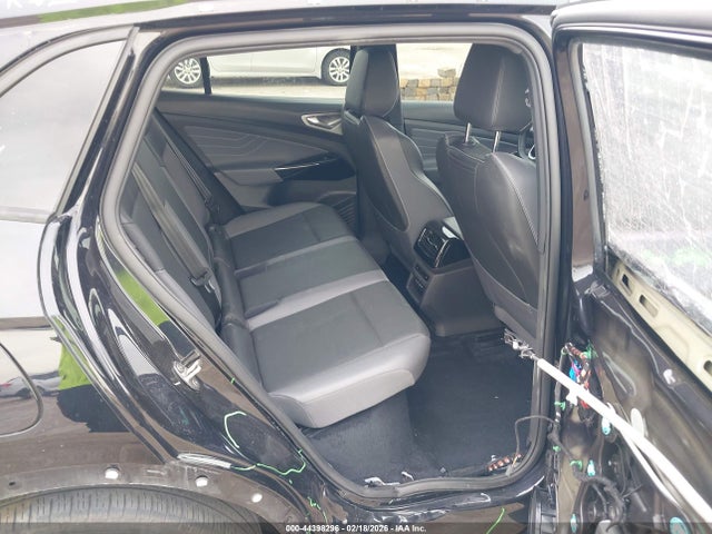 2023 VOLKSWAGEN ID.4 1V2FMPE88PC012376 Photo 7