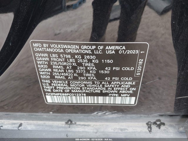 2023 VOLKSWAGEN ID.4 1V2FMPE88PC012376 Photo 8
