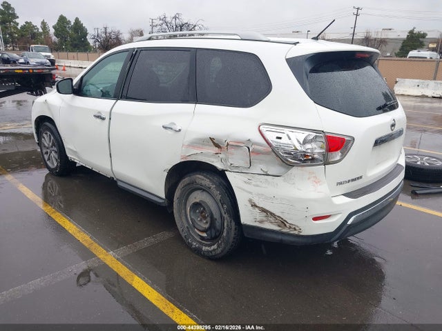5N1AR2MMXGC660926 Nissan Pathfinder S