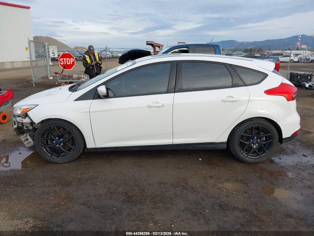 1FADP3K29GL340520 Ford FOCUS SE