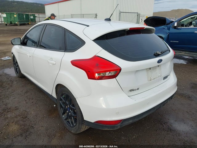 1FADP3K29GL340520 Ford FOCUS SE
