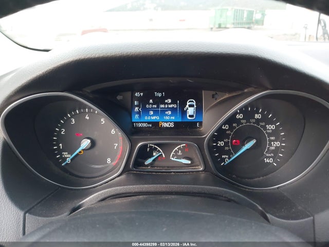 1FADP3K29GL340520 Ford FOCUS SE