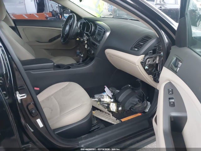 5XXGM4A77FG472788 KIA Optima Lx