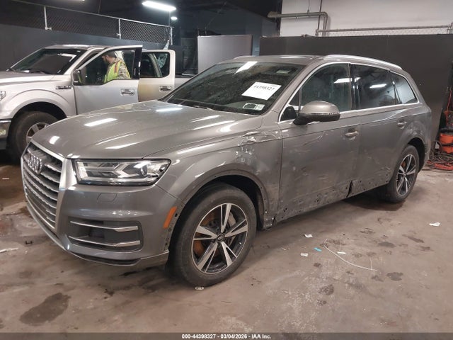 Продаж на аукціоні авто 2017 Audi Q7 3.0t Premium, vin: WA1LAAF73HD032279, номер лоту: 44398327