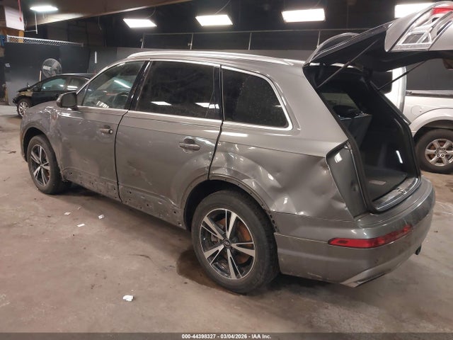 Продаж на аукціоні авто 2017 Audi Q7 3.0t Premium, vin: WA1LAAF73HD032279, номер лоту: 44398327