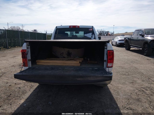 2018 Ram 1500 Tradesman  4x2 6'4 Box მანქანა იყიდება აუქციონზე, vin: 1C6RR6FT5JS305072, აუქციონის ნომერი: 44398341