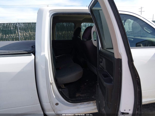 2018 RAM 1500 1C6RR6FT5JS305072 Photo 7