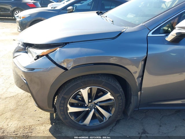 2018 LEXUS NX 300 JTJYARBZ1J2089788 Photo 5