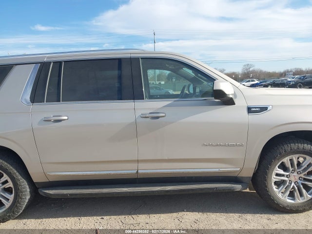 1GKS2GKD0NR309924 GMC Yukon Xl 4wd Slt
