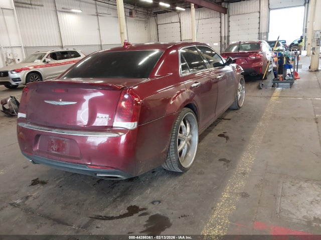 2017 CHRYSLER 300C 2C3CCAEG3HH559781 Photo 3