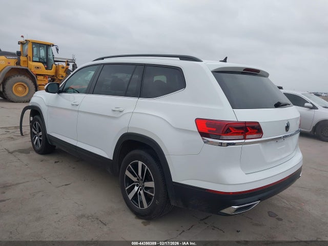 2022 VOLKSWAGEN ATLAS 1V2DP2CA7NC533500 Photo 2