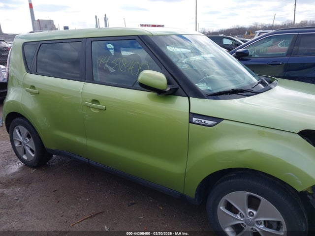 Продаж на аукціоні авто 2015 Kia Soul, vin: KNDJN2A28F7759738, номер лоту: 44398400