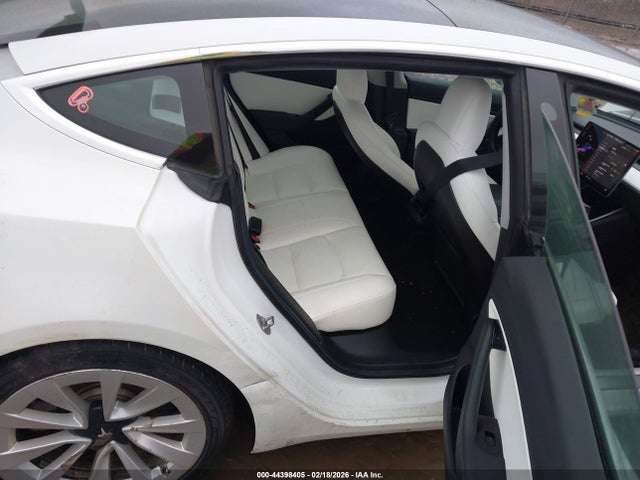 2019 TESLA MODEL 3 5YJ3E1EA3KF447822 Photo 7