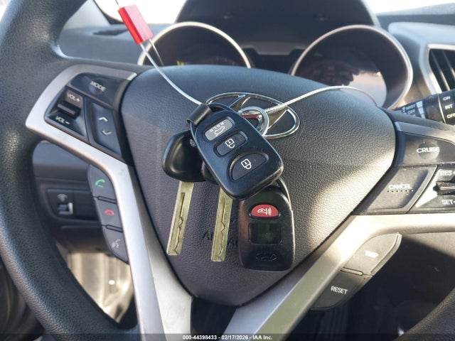 KMHTC6ADXGU276970 Hyundai Veloster