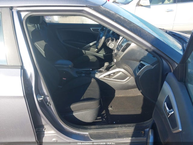 KMHTC6ADXGU276970 Hyundai Veloster
