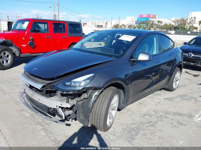 Продажа на аукционе авто 2022 Tesla Model Y Long Range Dual Motor All-wheel Drive, vin: 7SAYGDEE8NF341622, номер лота: 44398434