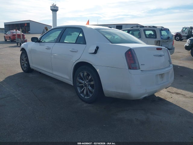 Продажа на аукционе авто 2014 Chrysler 300 300s, vin: 2C3CCAGG9EH365913, номер лота: 44398437