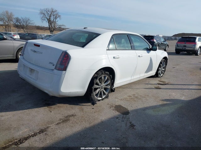 Продажа на аукционе авто 2014 Chrysler 300 300s, vin: 2C3CCAGG9EH365913, номер лота: 44398437