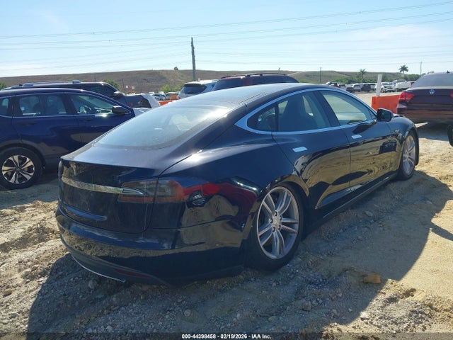 2013 TESLA MODEL S 5YJSA1AGXDFP04673 Photo 3