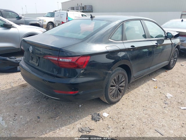3VWC57BU8MM081983 Volkswagen Jetta 1.4t R-line/1.4t S/1.4t Se