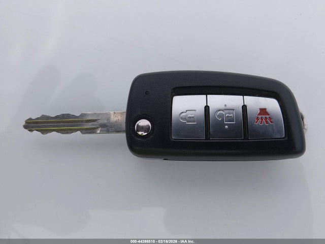KNMAT2MV1HP538903 Nissan ROGUE S