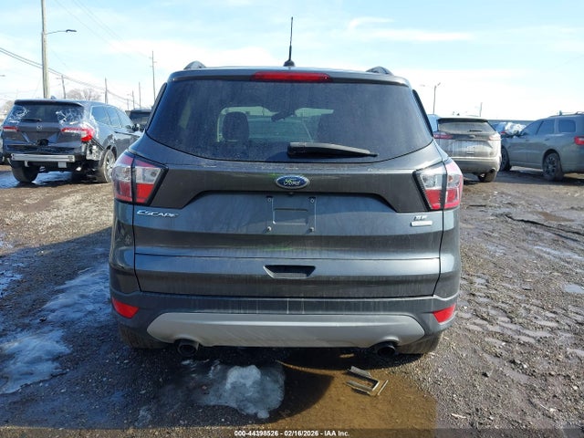 44398526 :رقم المزاد ، 1FMCU0GD5JUD42852 vin ، 2018 Ford Escape Se مزاد بيع