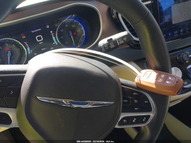 2019 Chrysler Pacifica Touring Plus მანქანა იყიდება აუქციონზე, vin: 2C4RC1FG5KR610154, აუქციონის ნომერი: 44398555