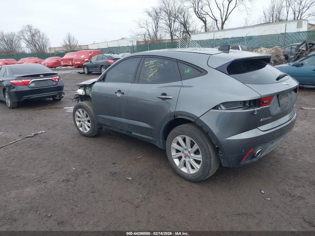 2019 JAGUAR E-PACE SADFJ2FX8K1Z36201 Photo 2