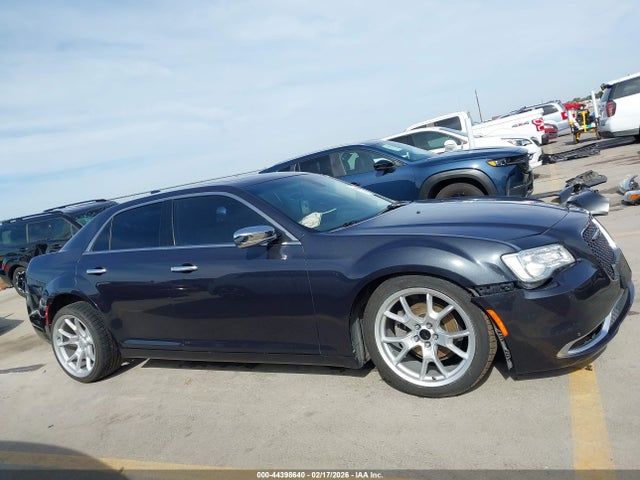 Продажа на аукционе авто 2016 Chrysler 300c, vin: 2C3CCAEG2GH295712, номер лота: 44398640