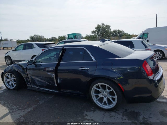 Продажа на аукционе авто 2016 Chrysler 300c, vin: 2C3CCAEG2GH295712, номер лота: 44398640