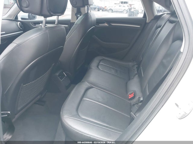 2016 AUDI A3 WAUB8GFF3G1042749 Photo 7