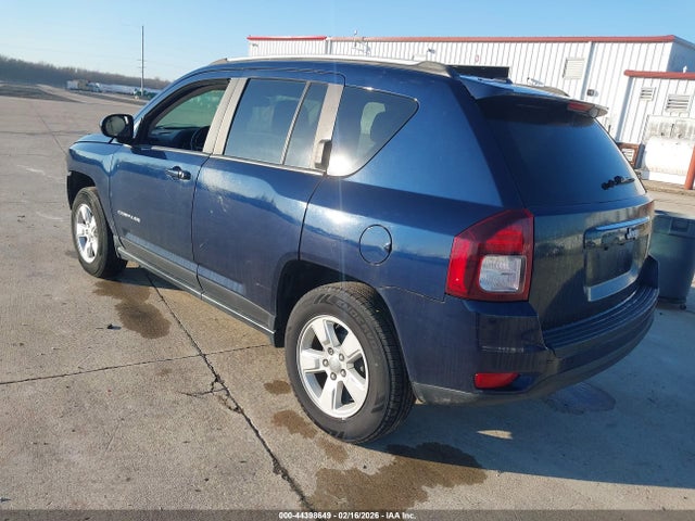 2017 JEEP COMPASS 1C4NJCEB6HD198523 Photo 2