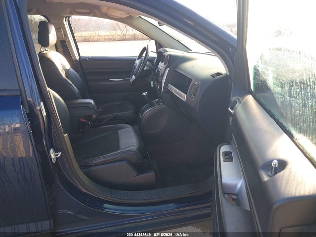 2017 JEEP COMPASS 1C4NJCEB6HD198523 Photo 4