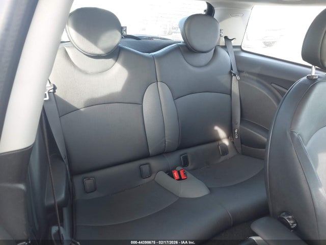 2008 MINI COOPER S WMWMF73578TV33938 Photo 7