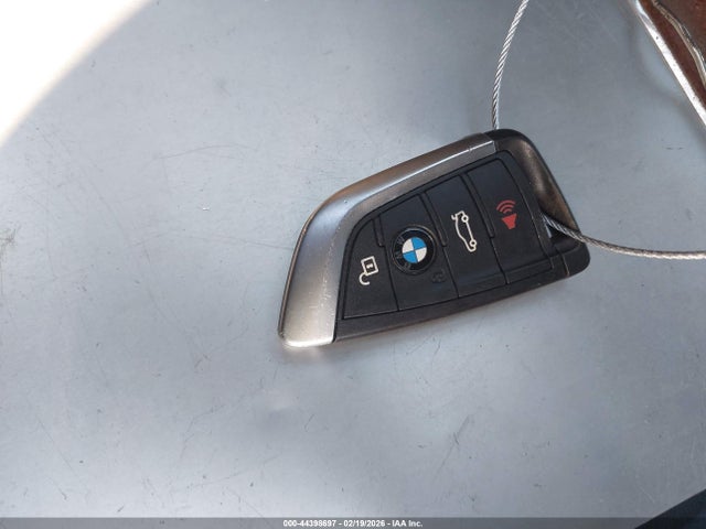 44398697 :رقم المزاد ، WBXJG7C08M3M66948 vin ، 2021 Bmw X1 Sdrive28i مزاد بيع