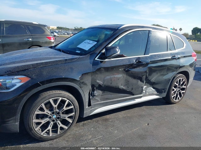 44398697 :رقم المزاد ، WBXJG7C08M3M66948 vin ، 2021 Bmw X1 Sdrive28i مزاد بيع