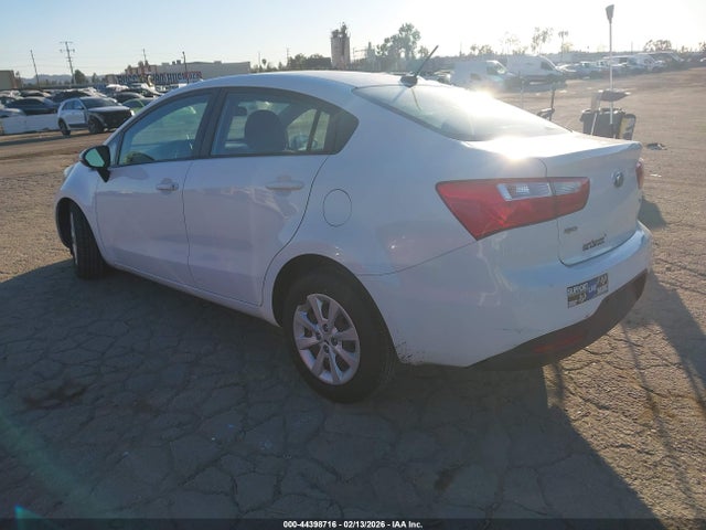 KNADM4A3XF6503057 KIA RIO LX