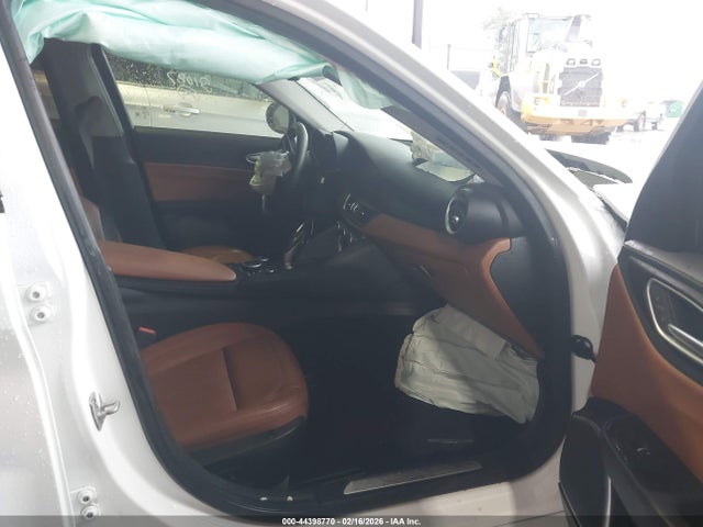 2018 ALFA ROMEO GIULIA ZARFAEBN6J7565963 Photo 4