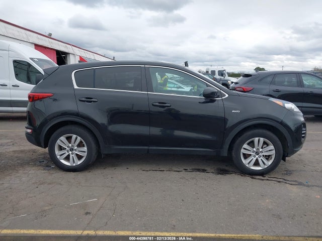 KNDPMCACXJ7436778 KIA Sportage Lx
