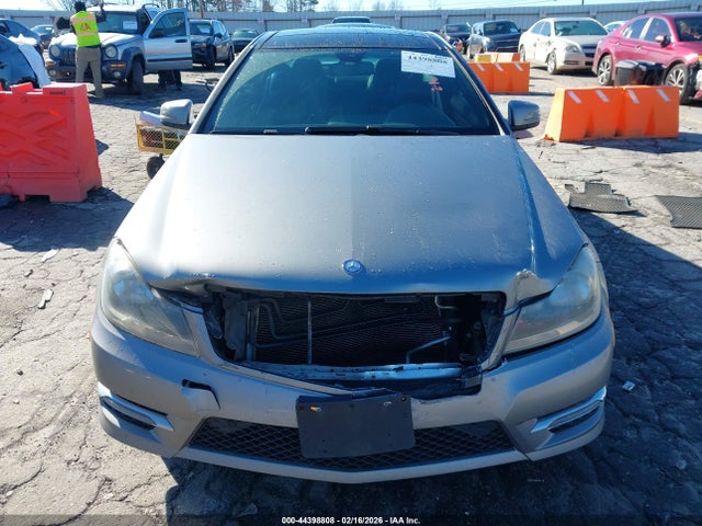44398808 :رقم المزاد ، WDDGJ4HB5FG393993 vin ، 2015 Mercedes-benz C 250 مزاد بيع