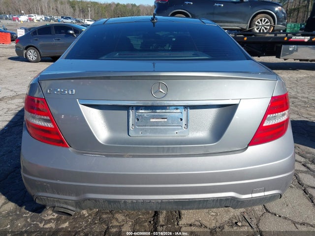 44398808 :رقم المزاد ، WDDGJ4HB5FG393993 vin ، 2015 Mercedes-benz C 250 مزاد بيع