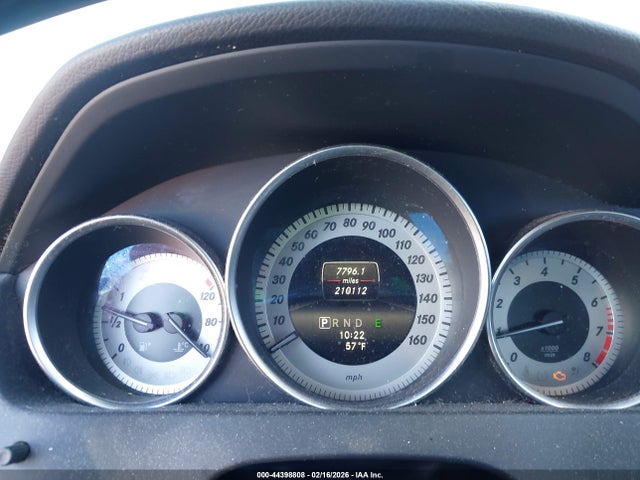 44398808 :رقم المزاد ، WDDGJ4HB5FG393993 vin ، 2015 Mercedes-benz C 250 مزاد بيع