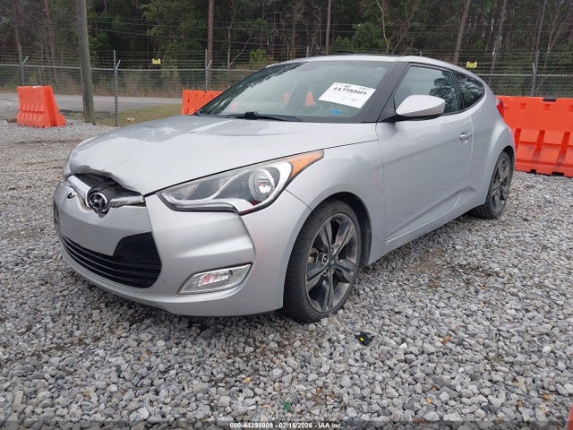 Hyundai Veloster Value Edition 2017 KMHTC6AD5HU322920 Image 2