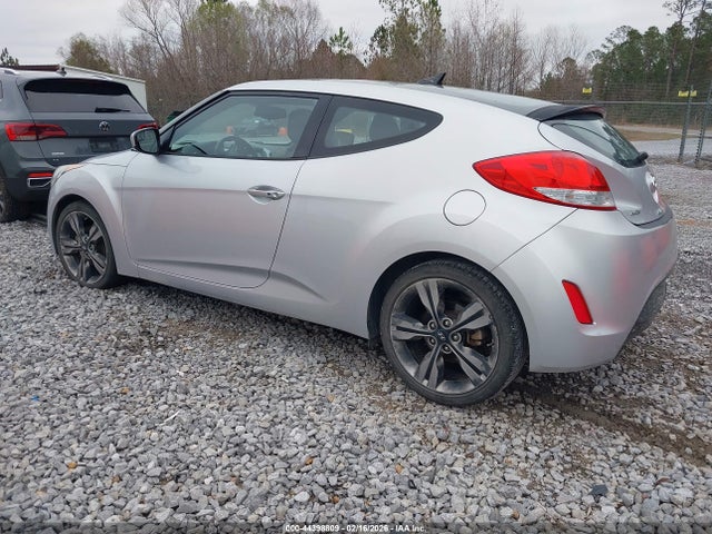 Hyundai Veloster Value Edition 2017 KMHTC6AD5HU322920 Image 3