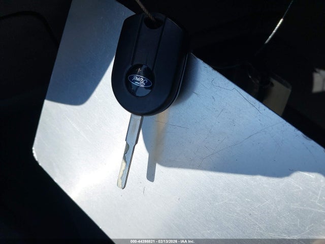 1FMCU0GD0HUE96864 Ford ESCAPE SE
