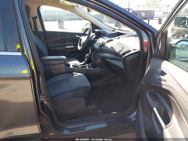 1FMCU0GD0HUE96864 Ford ESCAPE SE