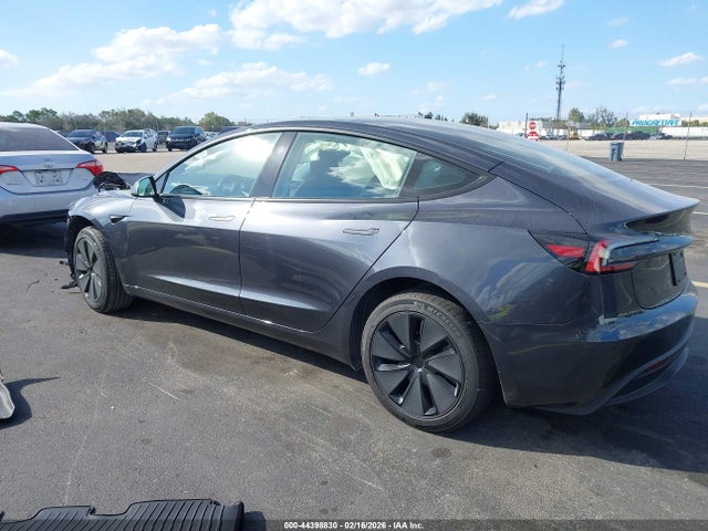 44398830 :رقم المزاد ، 5YJ3E1EA1SF030974 vin ، 2025 Tesla Model 3 Long Range Rear-wheel Drive/standard Rear-wheel Drive مزاد بيع